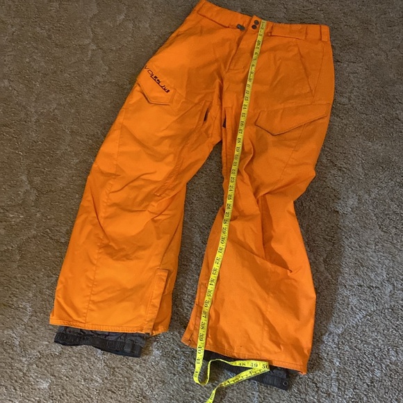 Volcom slightly removed ski pants size small - Picture 15 of 16